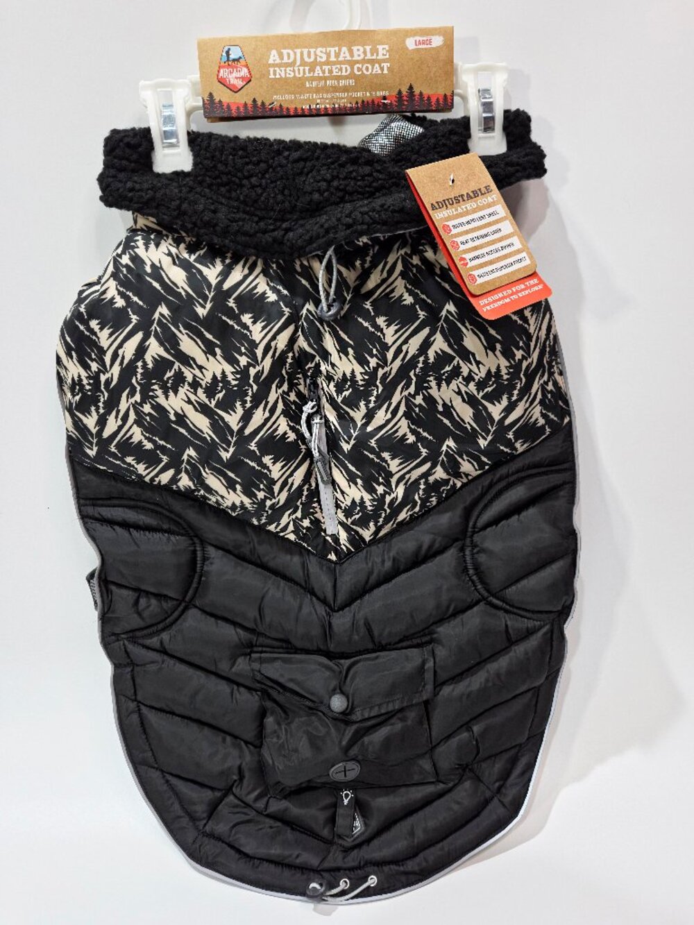 Arcadia Trail Adjustable Insulated Coat for Dogs, Black/Cream/Silver, NEW